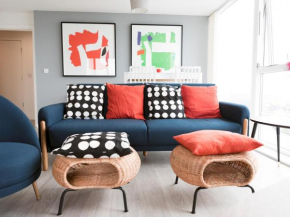 Pass the Keys Lovely New 1-bedroom Glasgow Harbour River View